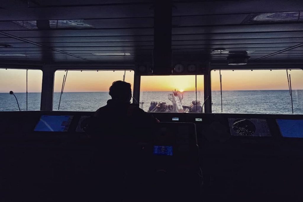 Η Ποινικοποίηση της θέσης του πλοιάρχου το 2024: Πλέοντας σε ταραγμένα Νερά…