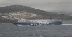 aqua_jewel_den_epiase_stin_kimwlo_aktoploia_