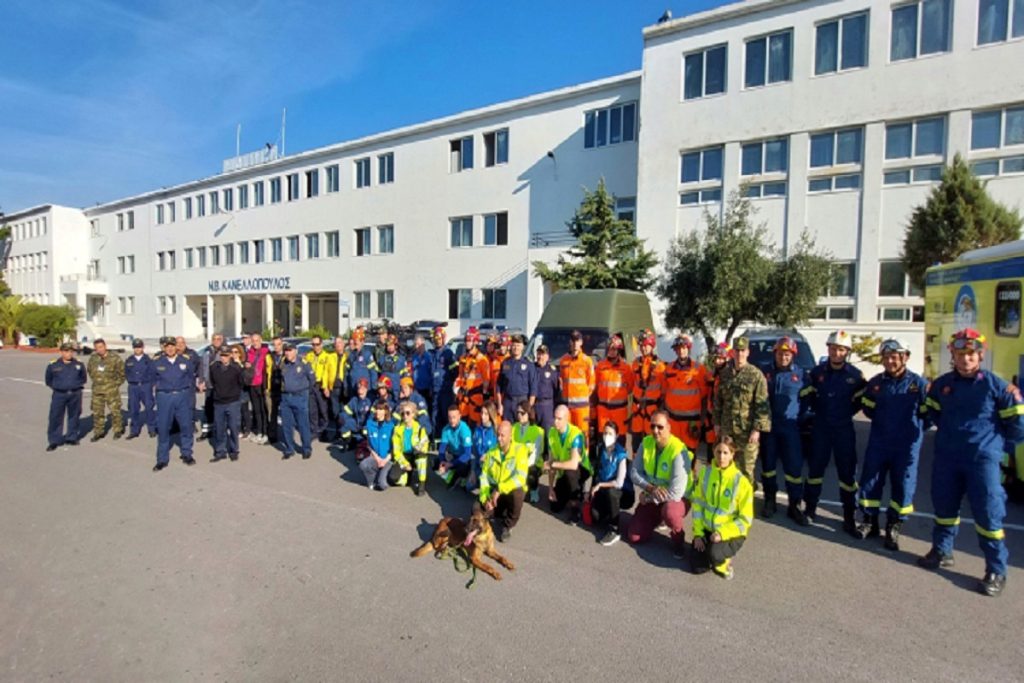 Άσκηση μείζονος ατυχήματος στο Ναυτικό Οχυρό Σκαραμαγκά