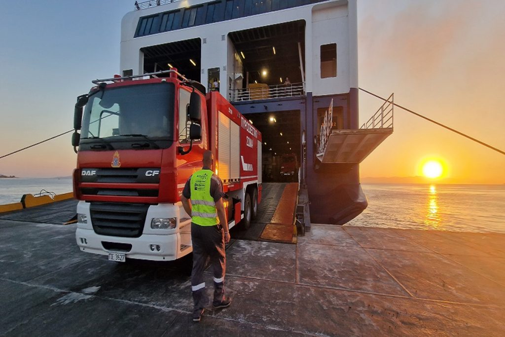 Attica Group: Στήριξη του πυροσβεστικού σώματος στο έργο κατάσβεσης της μεγάλης πυρκαγιάς στη Ρόδο