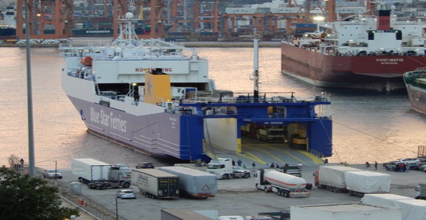 Blue Carrier 1: Άρχισε εχθές τα δρομολόγια του το νέο RoRo της Blue Star Ferries [βίντεο]