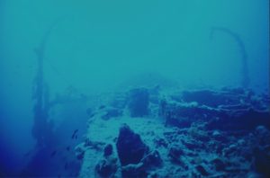 breuhkan-nauagia-apo-ton-b.pp_