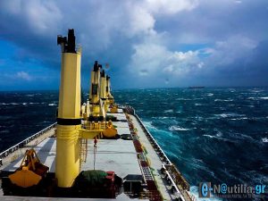 cargo_ship_nautilia_