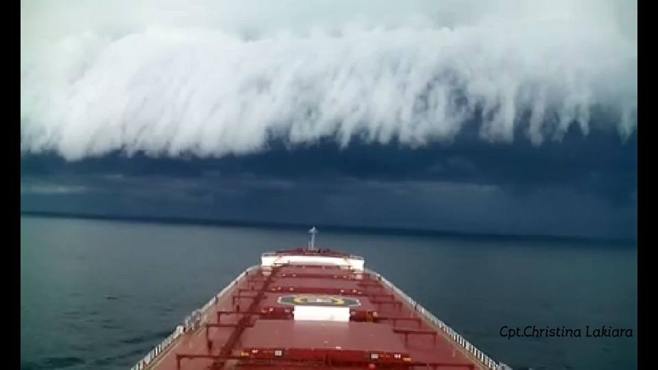 cargo_ship_nautilia_