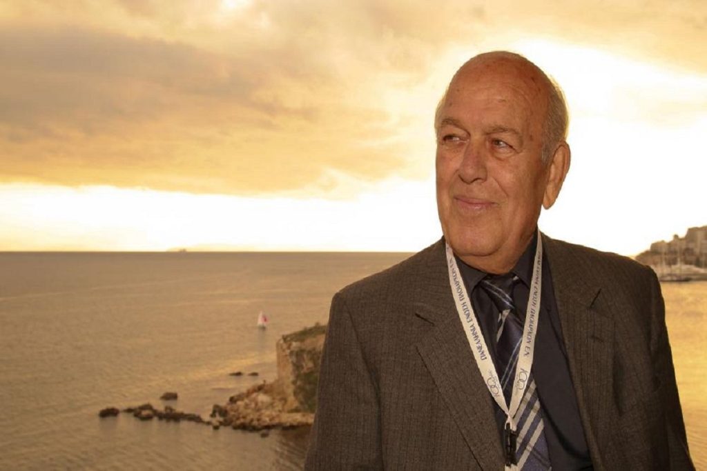 «Έφυγε» για το τελευταίο ταξίδι του ο Καπετάν Βαγγέλης Κούζιλος