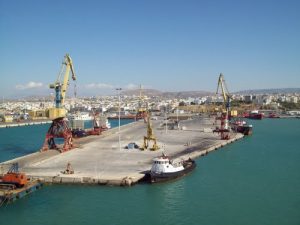 crash-test-gia-to-limani-tou-hrakleiou