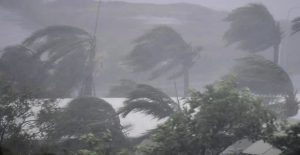 cyclone_debbie