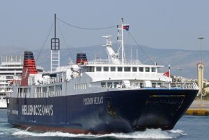 den-tha-meiwthoun-oi-aktoploikes-sundeseis