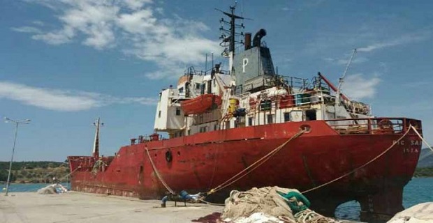 «Γερασμένα» δεξαμενόπλοια - οικολογικές βόμβες στις ελληνικές θάλασσες