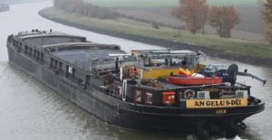 diarroh_petrelaiou_purkagia_potamoploio_nautilia_