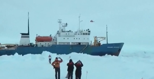 diasosi_ploiou_stin_antarktiki