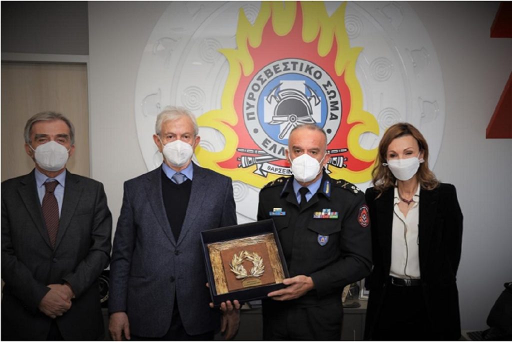 Κομβικής σημασίας δωρεά της Ναυτιλιακής Κοινότητας στο Πυροσβεστικό Σώμα