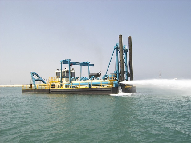 dredge_vessel