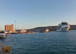 duo-krouazieroploia-sta-chania