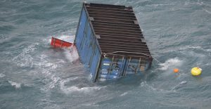 ekatontades_epipleonta_container_svendborg_maersk_1