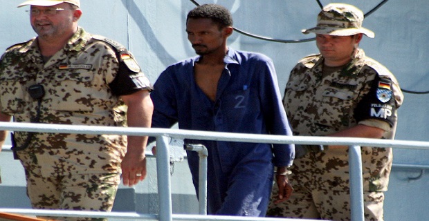 eleutheroi_omiroi_apo_somalous_peirates_