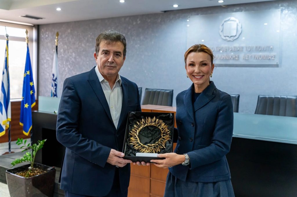 Υπ. Προστασίας Πολίτη: Τιμητική εκδήλωση για τη δωρεά της Ένωσης Ελλήνων Εφοπλιστών στην Τροχαία Αττικής
