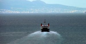 elliniki_aktoploia_1