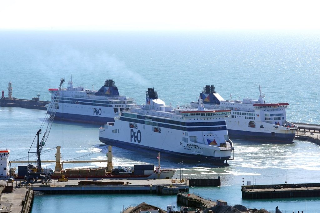 Κίνηση σοκ από την P&O Ferries: Απέλυσε 800 άτομα και ανέστειλε τα δρομολόγια για τις επόμενες ημέρες!