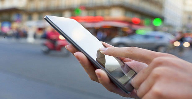 Πολλαπλά οφέλη από την κατάργηση του roaming Πολλαπλά οφέλη από την κατάργηση του roaming