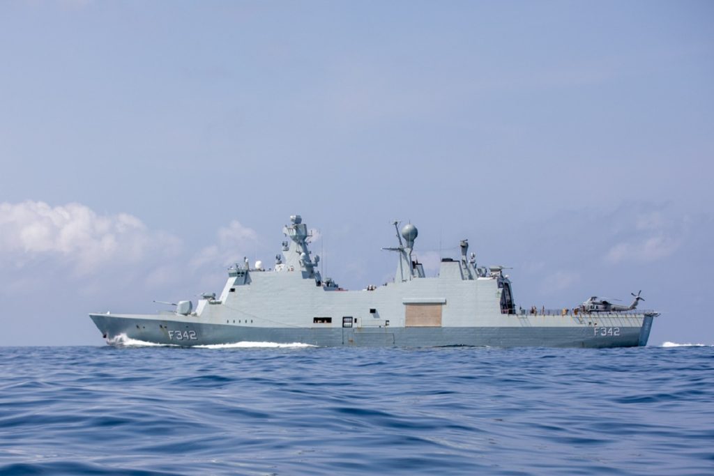 Ακρωτηριασμένος πειρατής μεταφέρθηκε από Δανέζικη φρεγάτα σε νοσοκομείο της Γκάνας