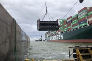 ever-forward-dredging-1536x1152-1