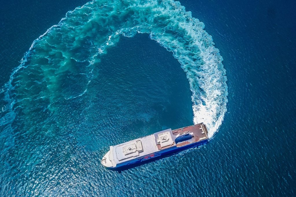 Παραδόθηκε ένα από τα πιο σύγχρονα υβριδικά πλοία Ro-Pax στον κόσμο