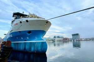 first_battery_powered_boxship_