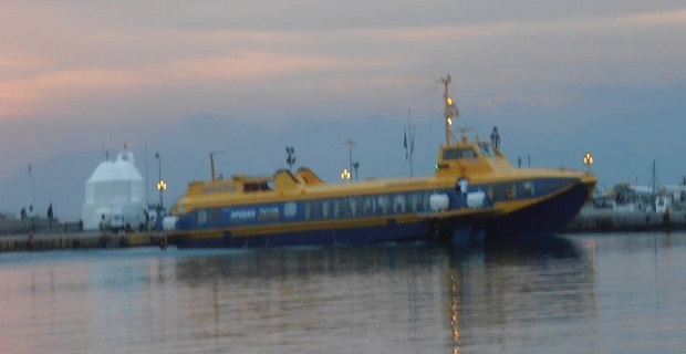 flain_erato_aktoploia_