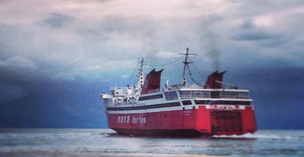 foivos_elliniki_aktoploia_