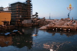 ''Φωτογραφίες και βίντεο'' από την ναυτική τραγωδία στη Γένοβα