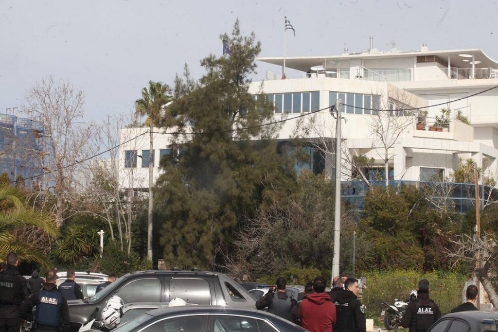 Η επίσημη ανακοίνωση ΕΛ.ΑΣ. για το μακελειό στη Γλυφάδα