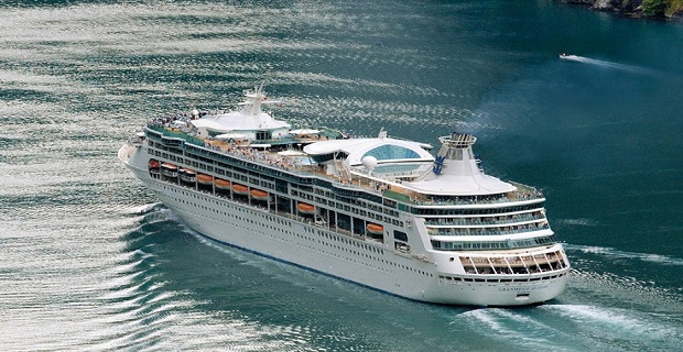 grandeur_of_the_seas_cruiseship_