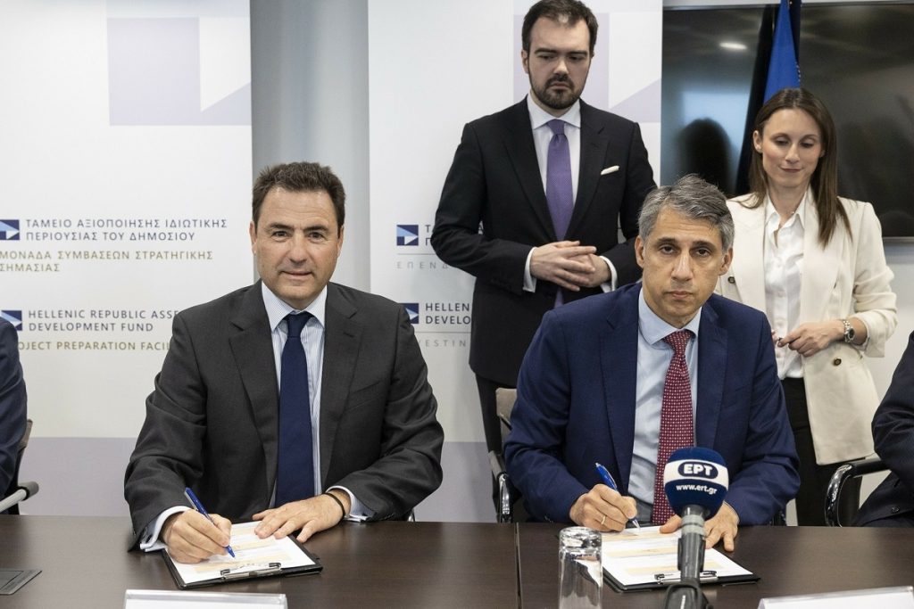 ΤΑΙΠΕΔ: Στην Grimaldi – Μινωϊκές το 67% του λιμένα Ηγουμενίτσας