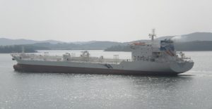 hellespont_charger_akinhtopoiimeno_me_xhmika_nautilia_