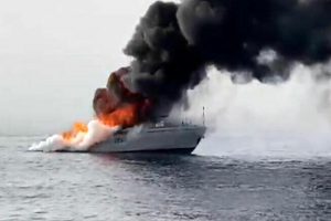 incendio-pattugliatore-guardia-finanza-01-653x367-2