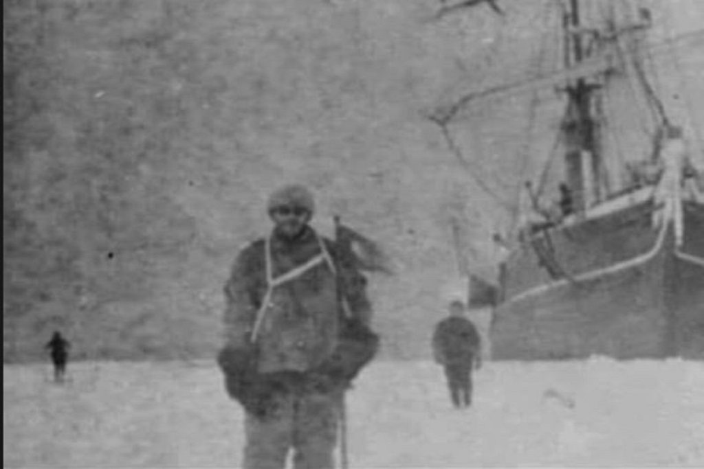 Το πλοίο φάντασμα που είναι παγωμένο για δεκαετίες και μας θυμίζει τους κινδύνους που αντιμετωπίζουν οι ναυτικοί