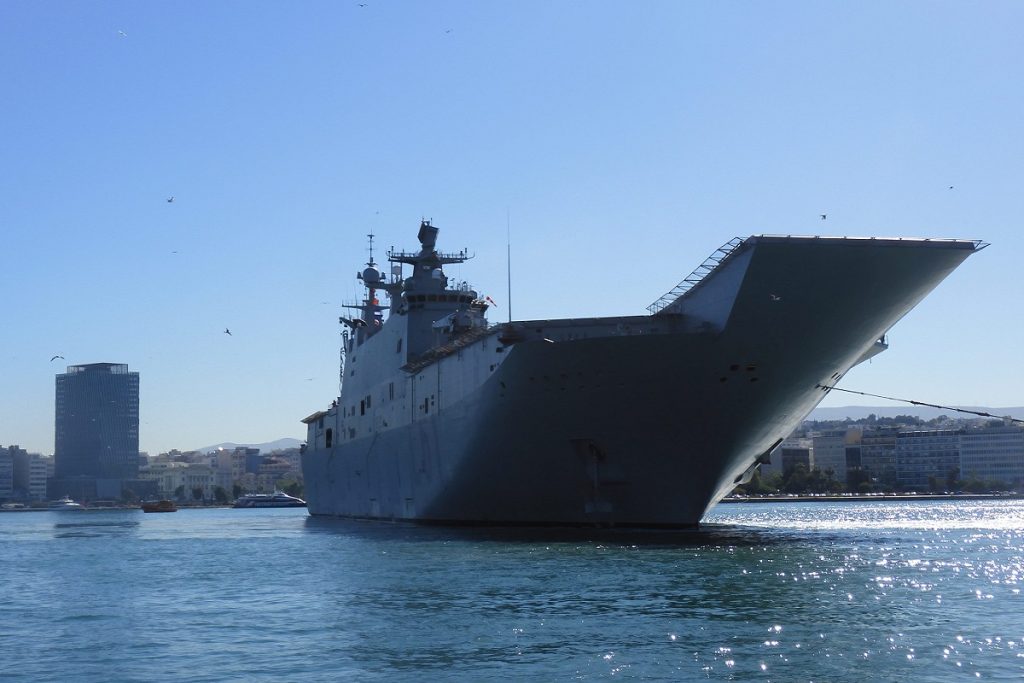 Αναχώρησε από τον Πειραιά το Ισπανικό JUAN CARLOS I L61 (video)