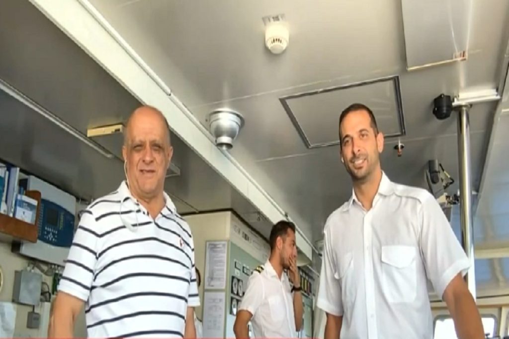 Πατέρας και γιος καπετάνιοι στο ίδιο πλοίο! (video)