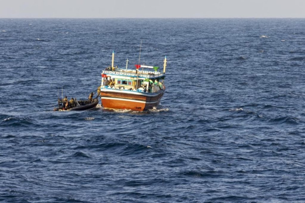 Μεθαμφεταμίνη αξίας 45 εκ. δολαρίων κατάσχεσε το βασιλικό ναυτικό στον κόλπο του Ομαν!