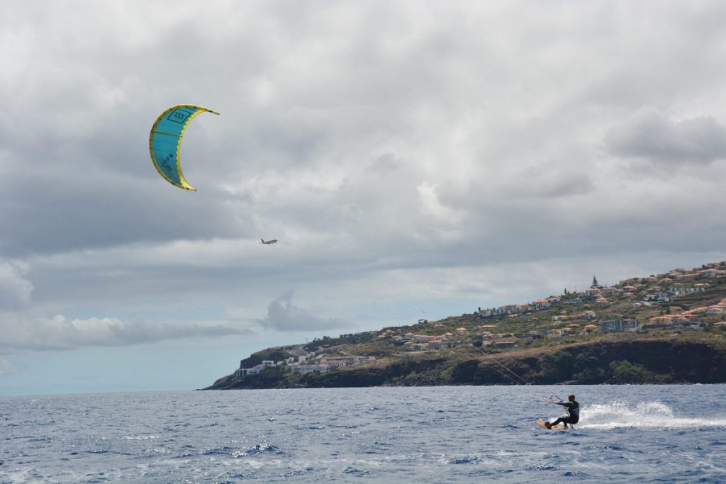 Νάξος: 35χρονος τραυματίστηκε κάνοντας kite surf