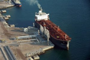 koino_metwpo_tis_nautiias_kata_tis_mafias-twn_limaniwn