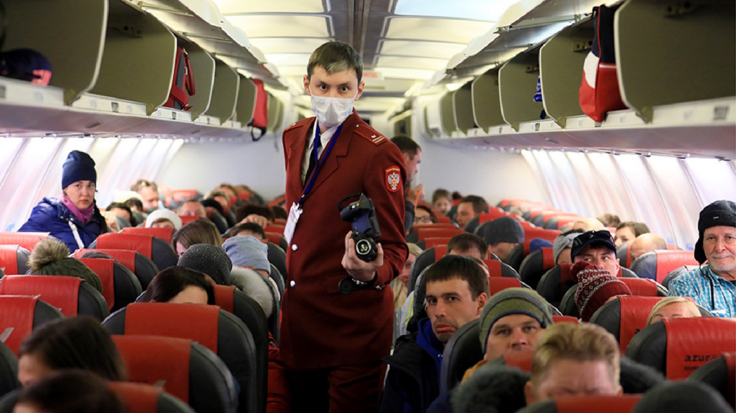 Έτσι μεταδίδεται ο κορονοϊός στο αεροπλάνο- Πού είναι πιο ασφαλές να καθόμαστε;