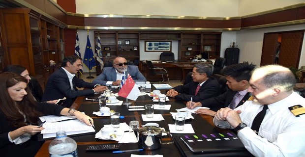 Με τον πρέσβη της Σιγκαπούρης συναντήθηκε o Π. Κουρουμπλής