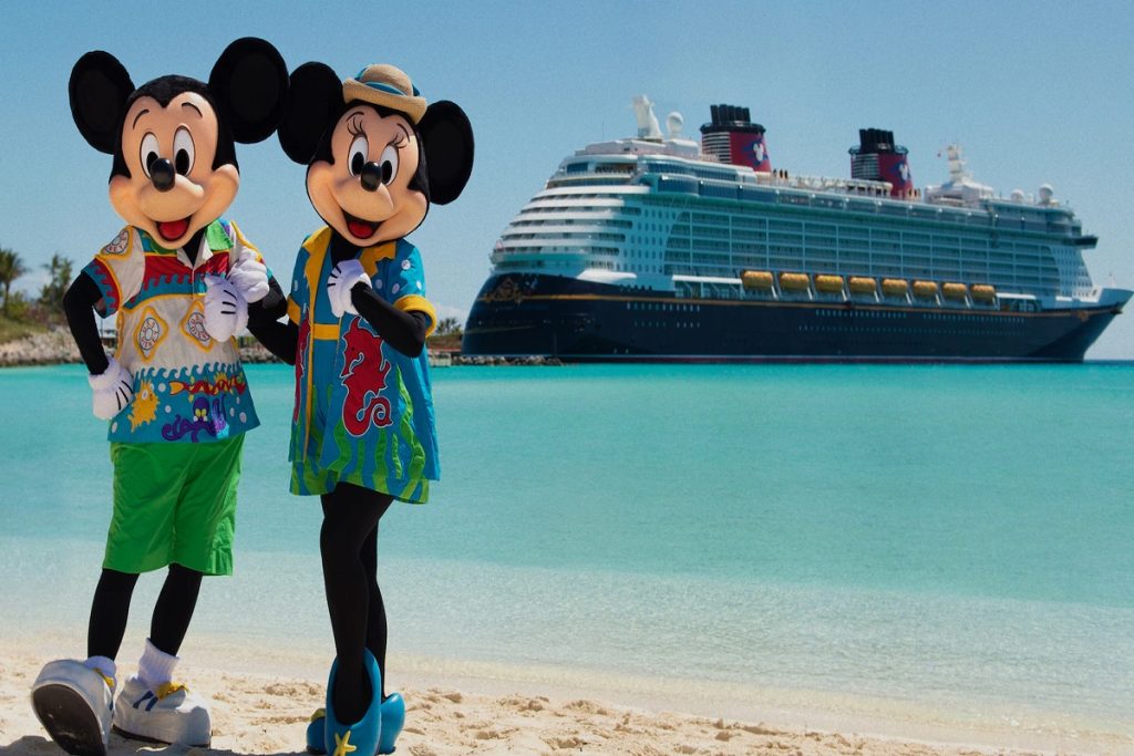 Disney Cruise Line : Υποχρεωτικός ο εμβολιασμός για επιβάτες 5 χρονών και άνω