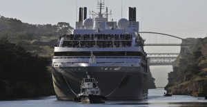 ΚΡΟΥΑΖΙΕΡΟΠΛΟΙΟ LE LYRIAL ΔΙΩΡΥΓΑ ΤΗΣ ΚΟΡΙΝΘΟΥ