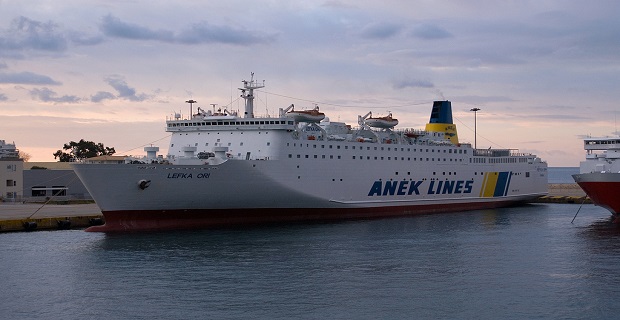 leuka_ori_anek_aktoploia_