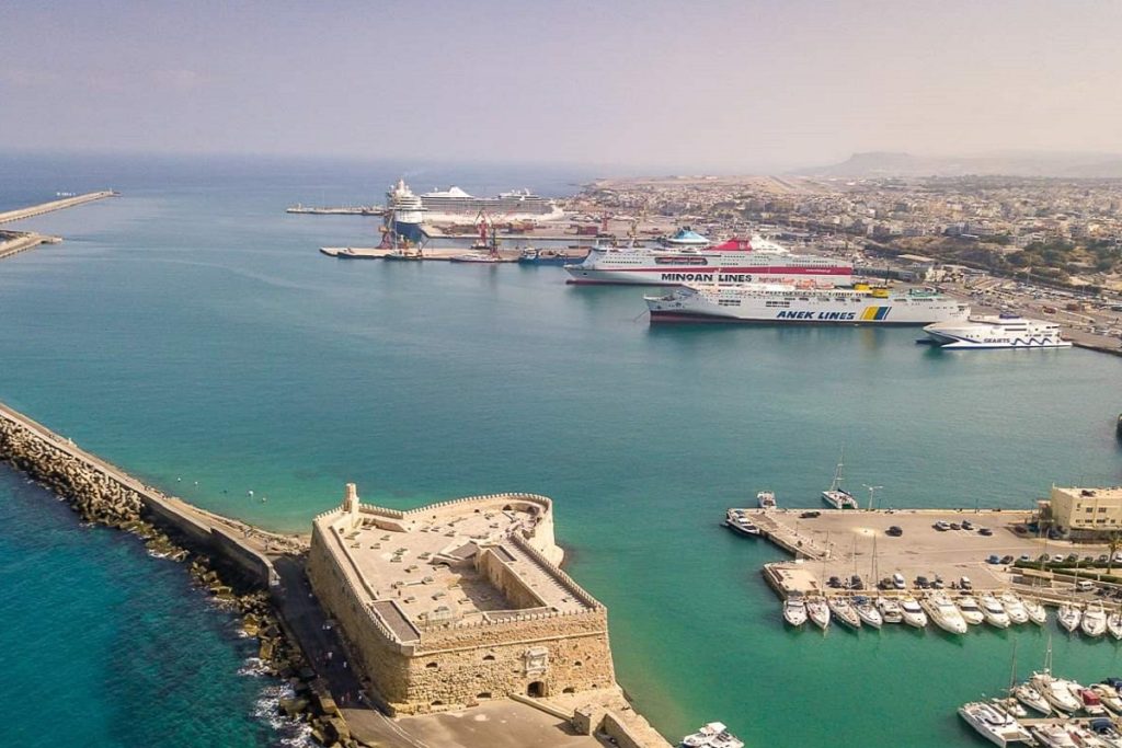 Ποια σημεία εξαιρούνται από την παραχώρηση του ενετικού λιμένα Ηρακλείου