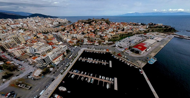 Σύλληψη τριών ναυτικών στην Καβάλα