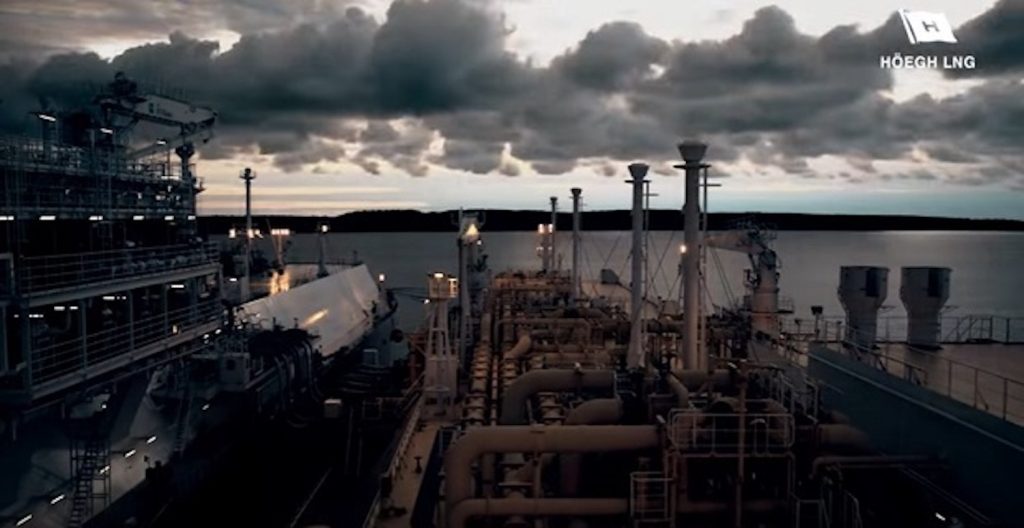 Εκπληκτικό βίντεο με LNG Ship to Ship Transfer